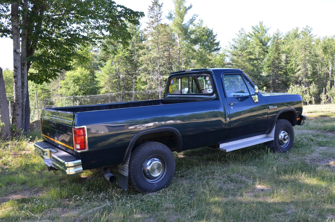1992 Dodge Ram 1st Gen - Image 9 of 31