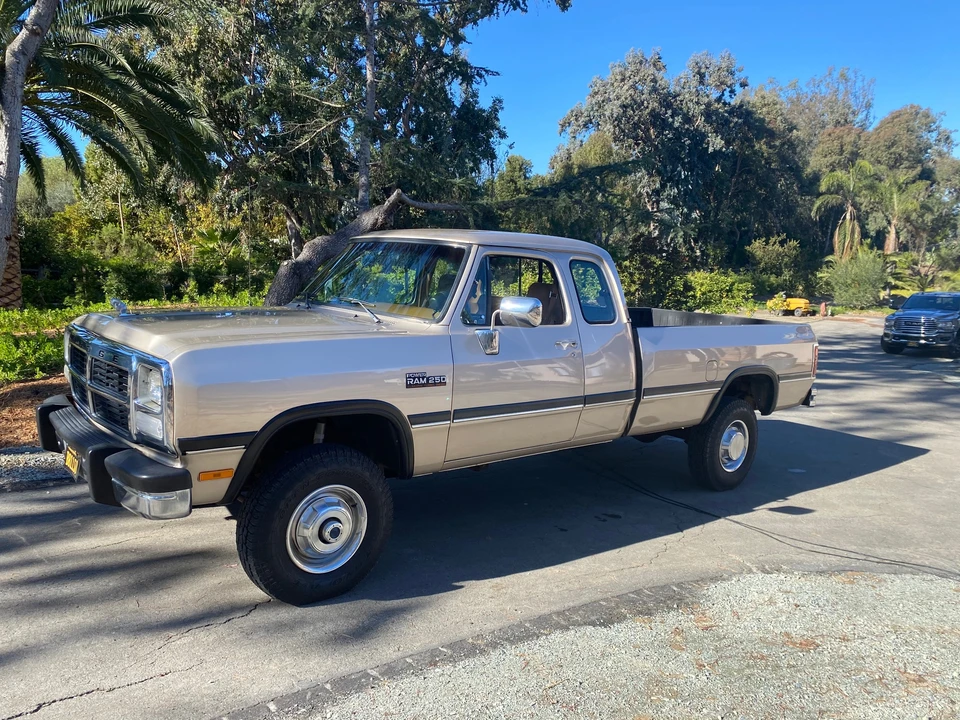 1992 Dodge Ram 1st Gen - Image 8 of 31
