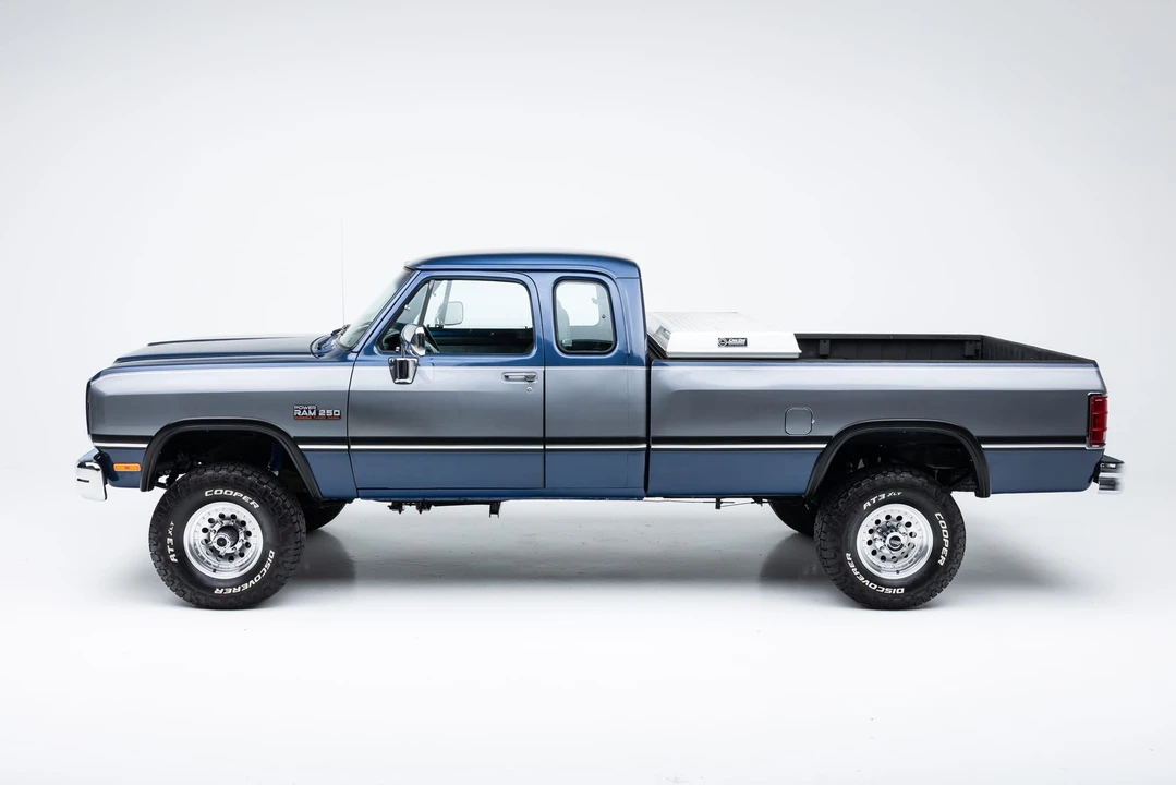 1992 Dodge Power Wagon - Image 26 of 31