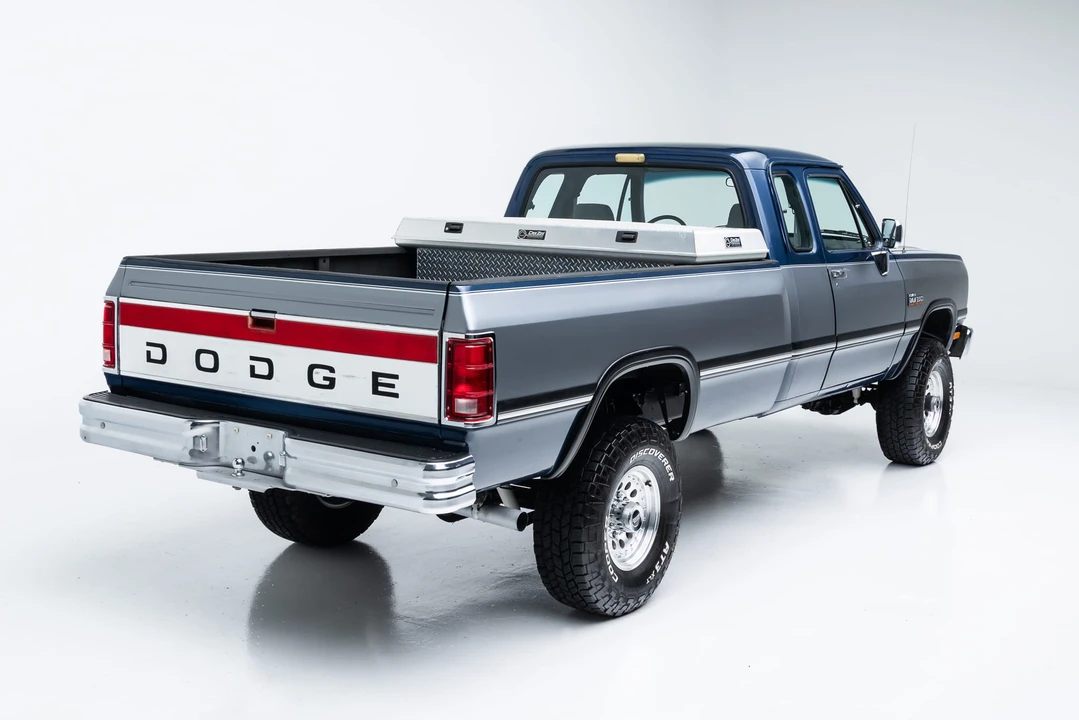 1992 Dodge Power Wagon - Image 15 of 31