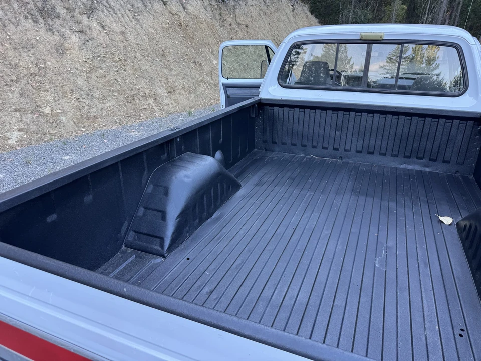 1992 Dodge Ram 1st Gen - Image 25 of 31