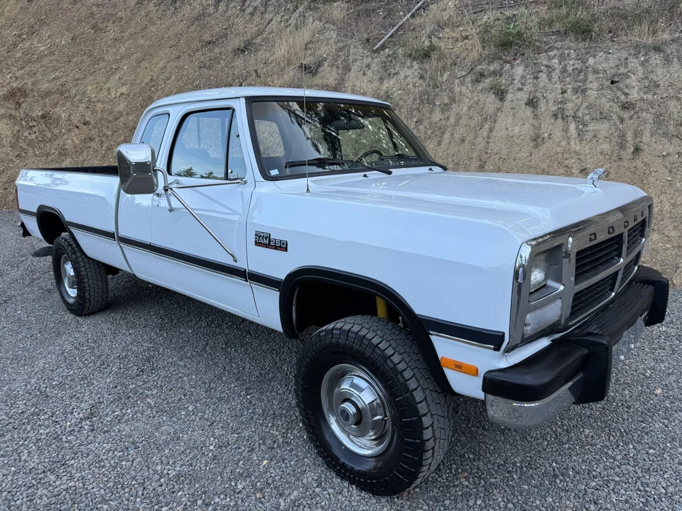 1992 Dodge Ram 1st Gen - Image 12 of 31