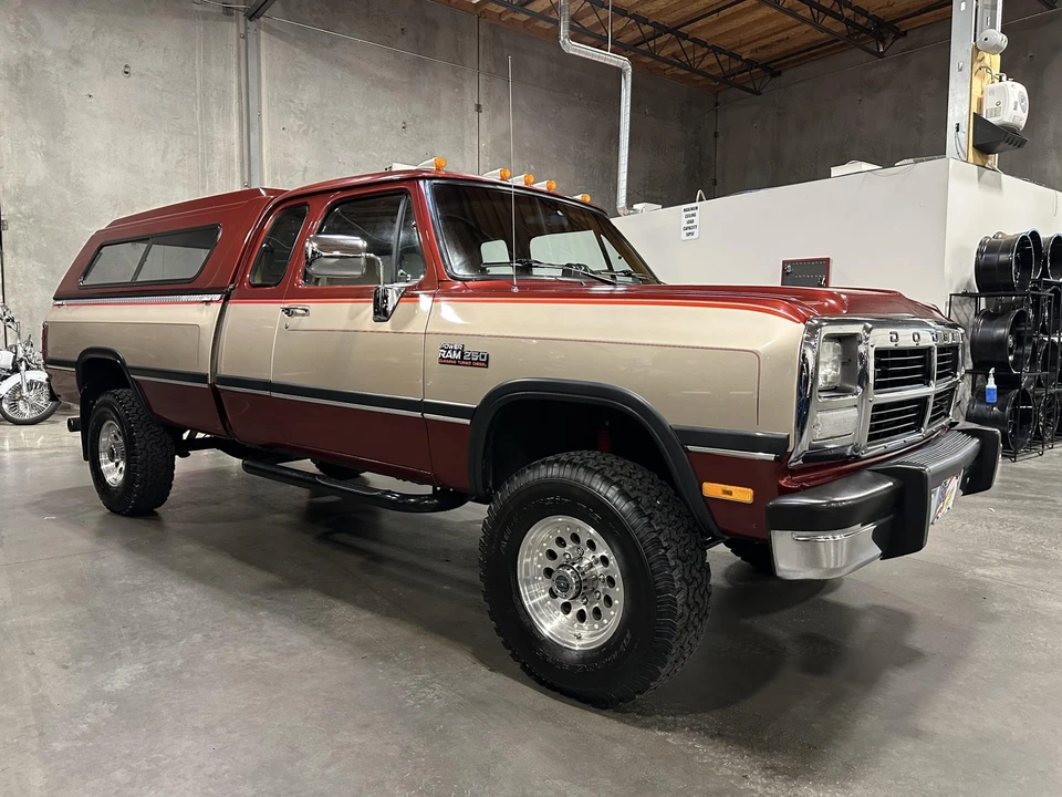 1992 Dodge Ram 1st Gen - Image 15 of 31