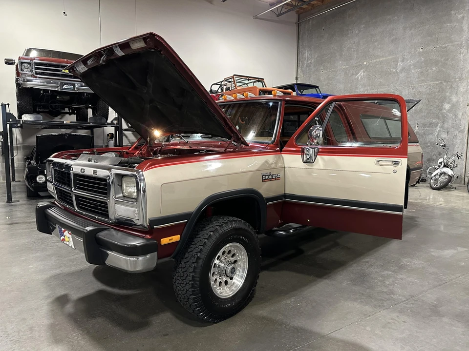 1992 Dodge Ram 1st Gen - Image 29 of 31