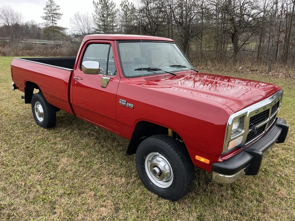1992 Dodge Ram 1st Gen - Image 13 of 31