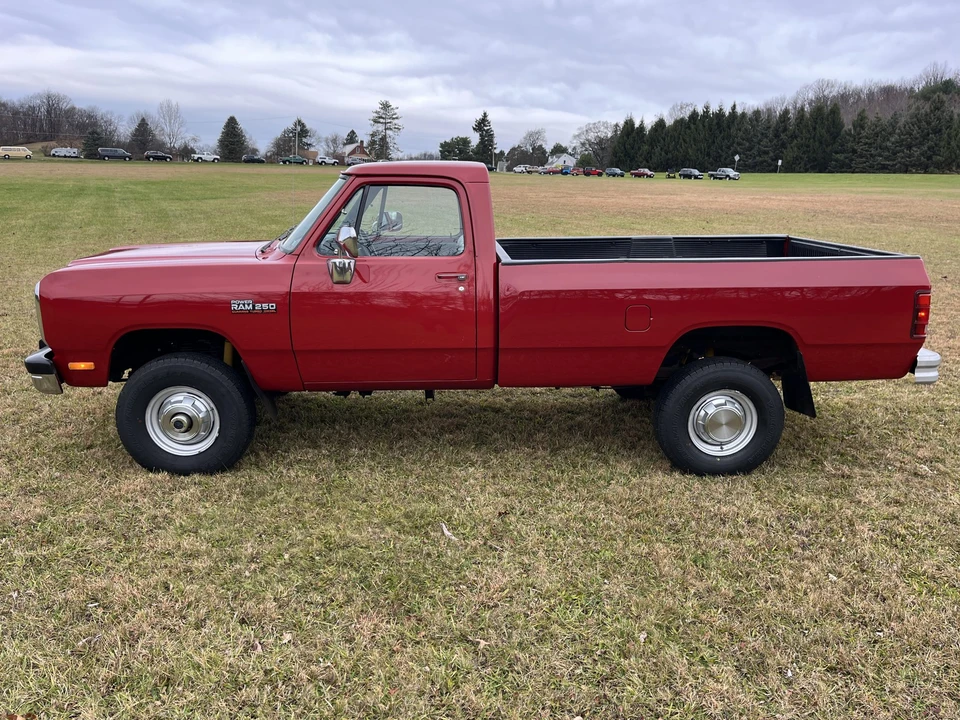 1992 Dodge Ram 1st Gen - Image 4 of 31
