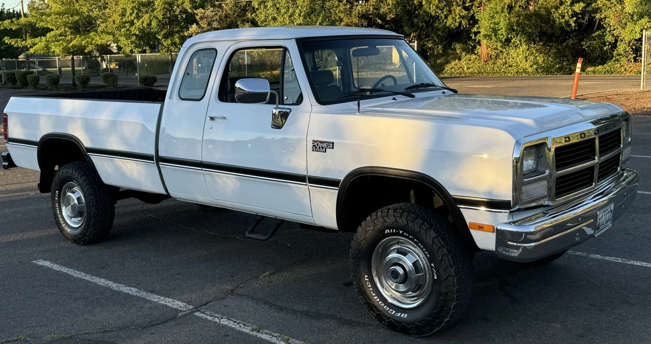 1992 Dodge Ram 1st Gen - Image 25 of 31