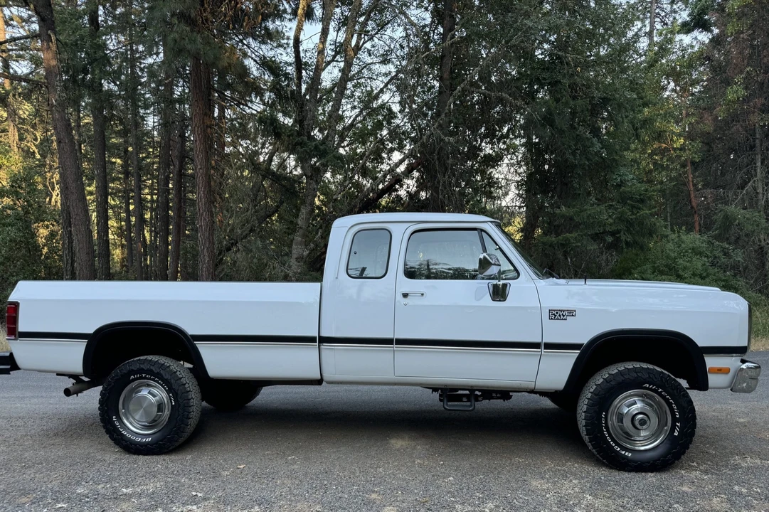 1992 Dodge Ram 1st Gen - Image 13 of 31