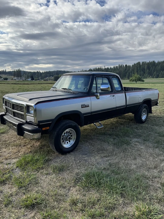 1992 Dodge Ram 1st Gen - Image 2 of 31