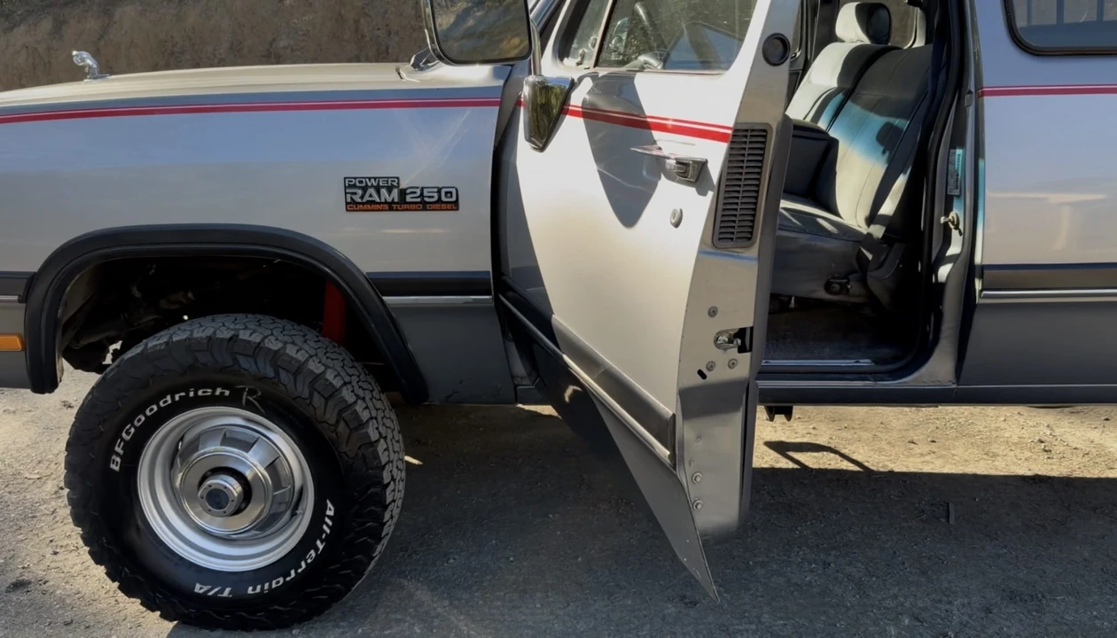 1992 Dodge Ram 1st Gen - Image 20 of 31