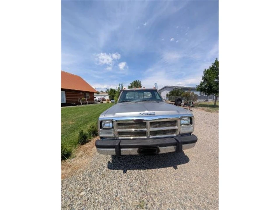 1992 Dodge Ram 1st Gen - Image 4 of 12
