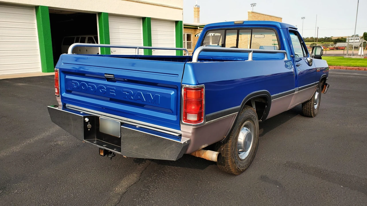 1992 Dodge Ram 1st Gen - Image 19 of 31