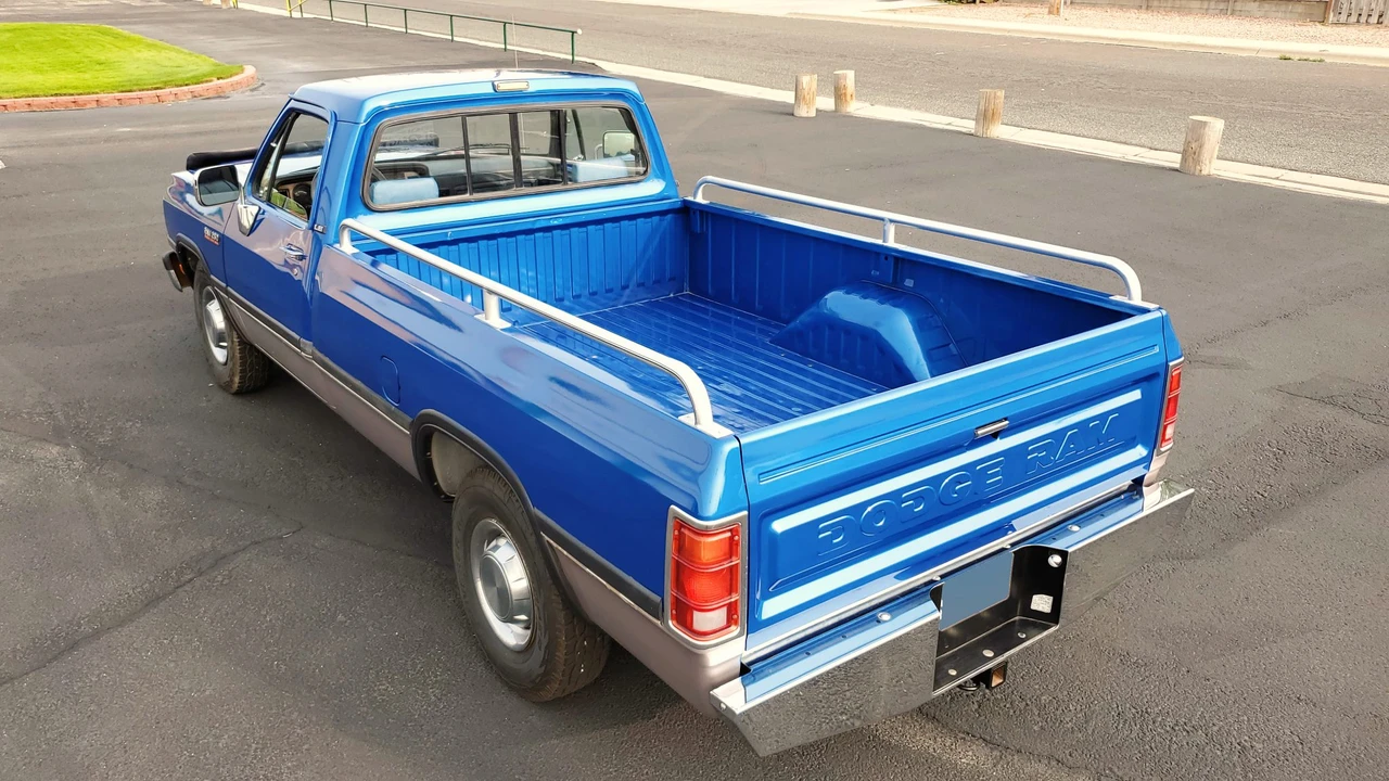 1992 Dodge Ram 1st Gen - Image 17 of 31