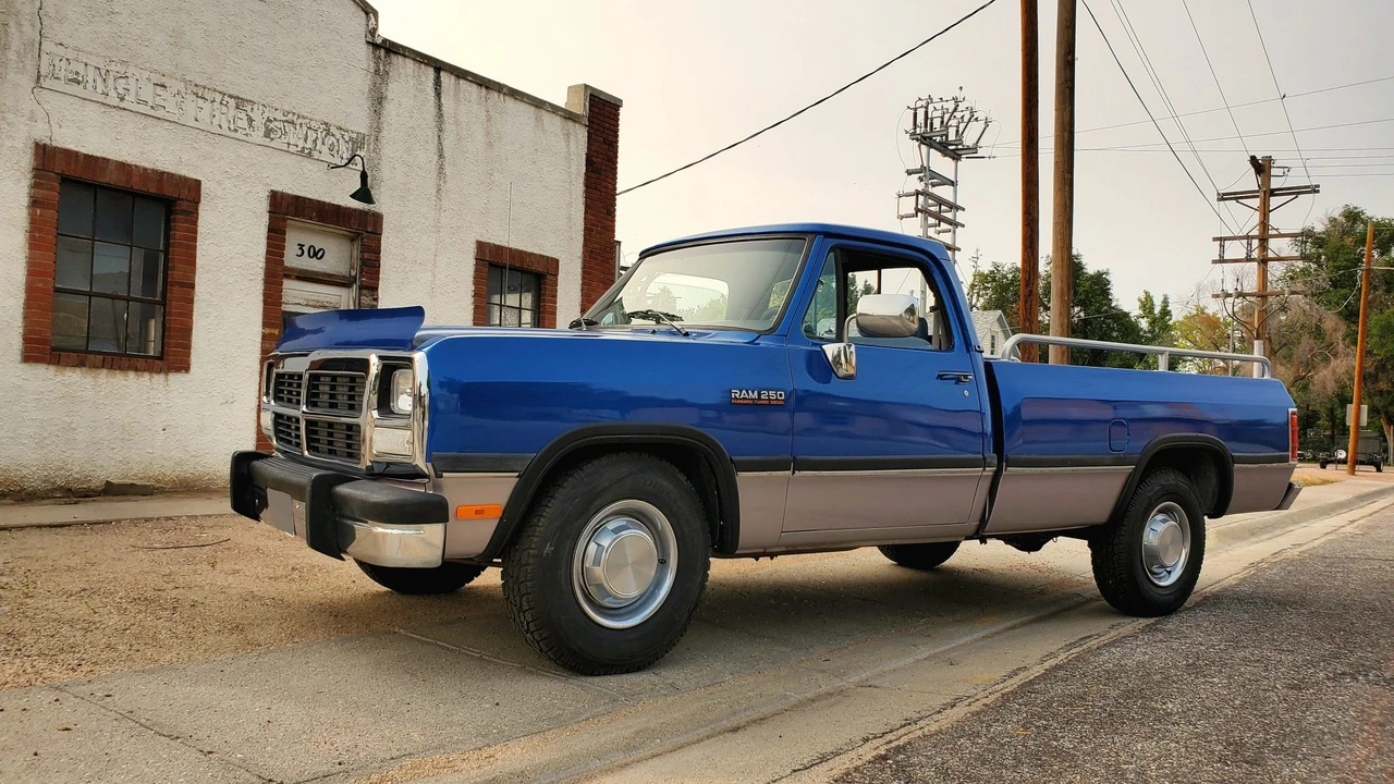 1992 Dodge Ram 1st Gen - Image 23 of 31
