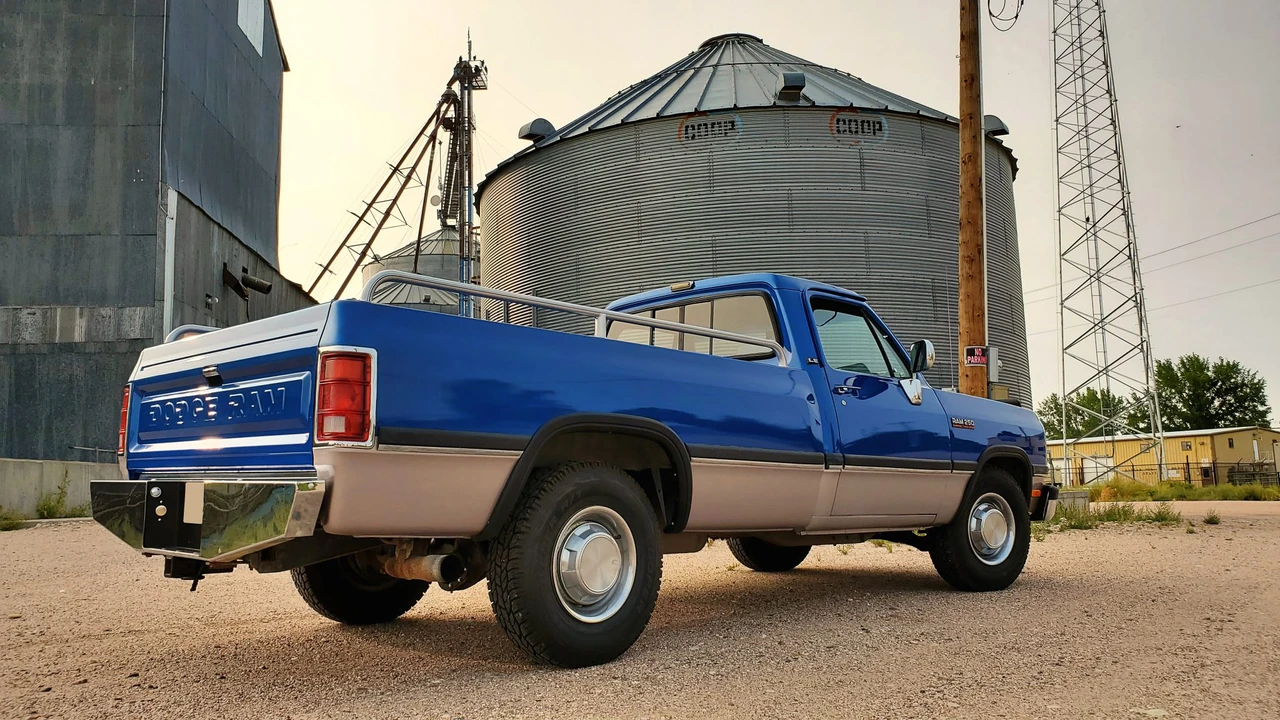 1992 Dodge Ram 1st Gen - Image 20 of 31