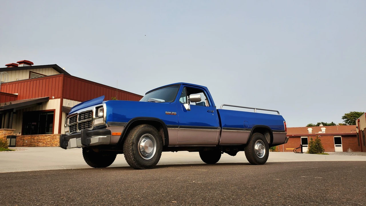 1992 Dodge Ram 1st Gen - Image 24 of 31