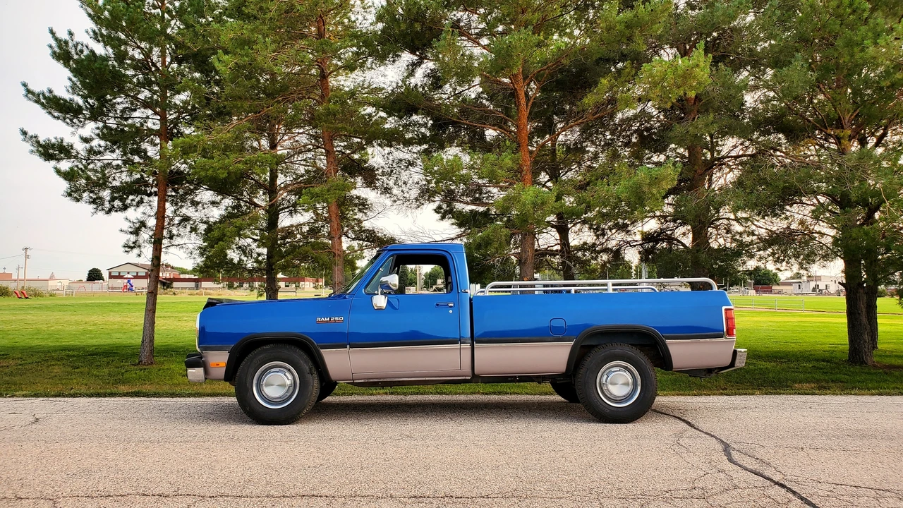 1992 Dodge Ram 1st Gen - Image 3 of 31