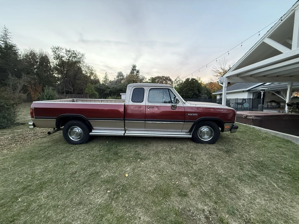 1992 Dodge Ram 1st Gen - Image 4 of 16