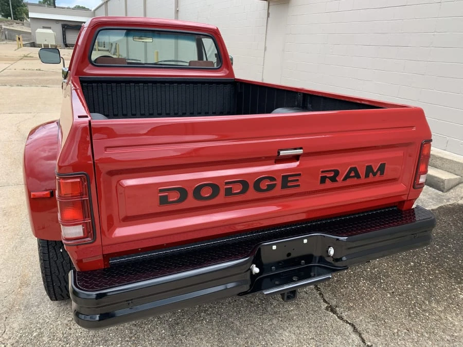 1992 Dodge Ram 1st Gen - Image 3 of 11