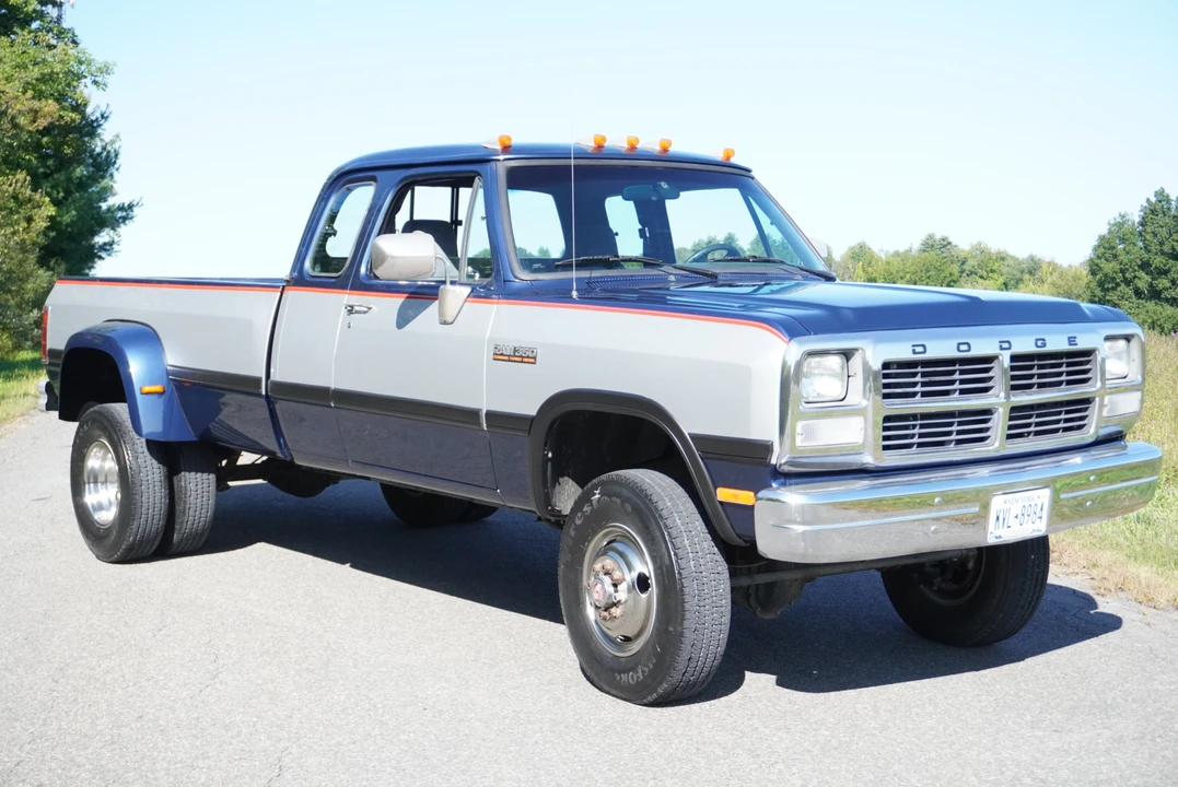1992 Dodge Ram 1st Gen - Image 13 of 31