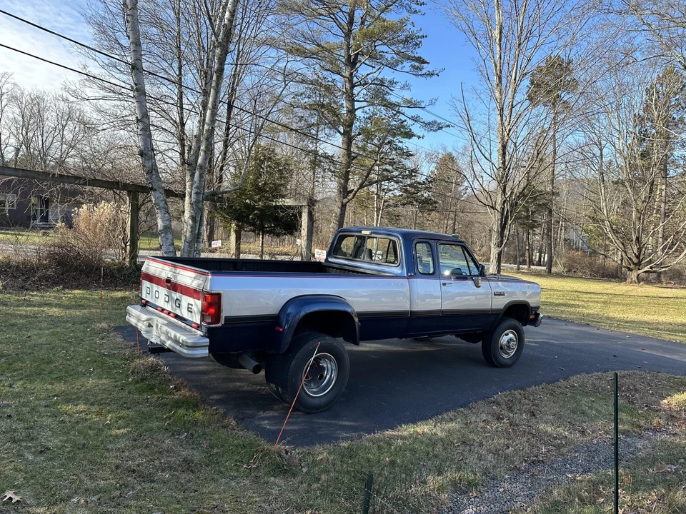 1992 Dodge Ram 1st Gen - Image 9 of 31