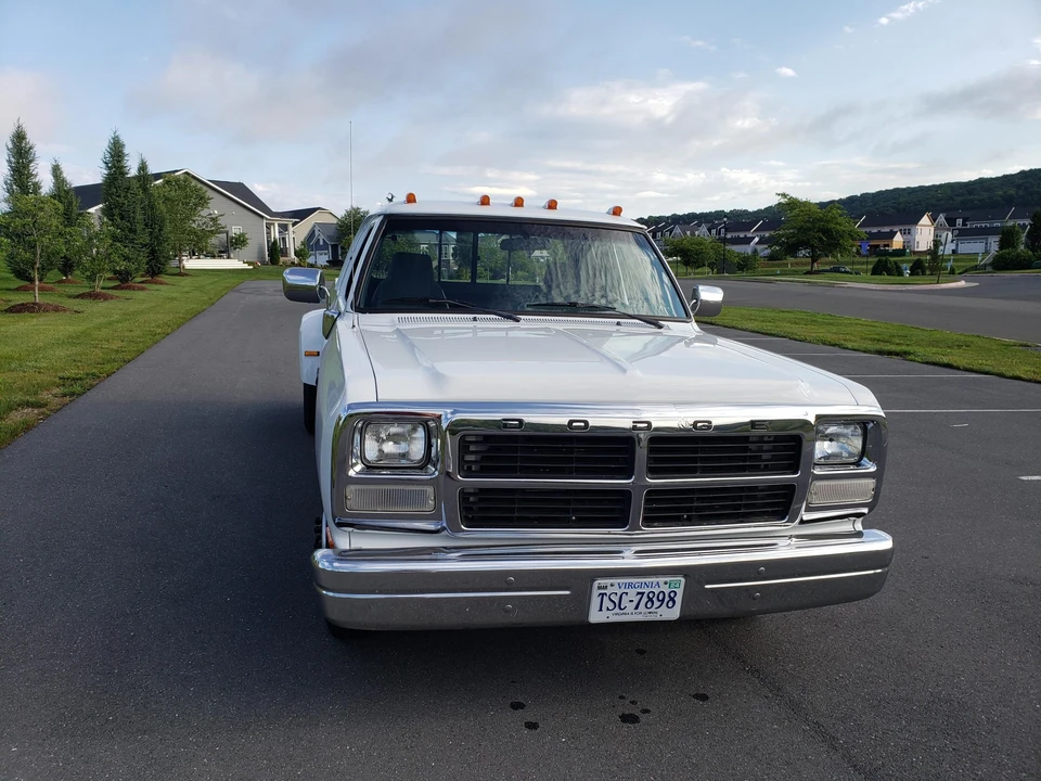1992 Dodge Ram 1st Gen - Image 5 of 31