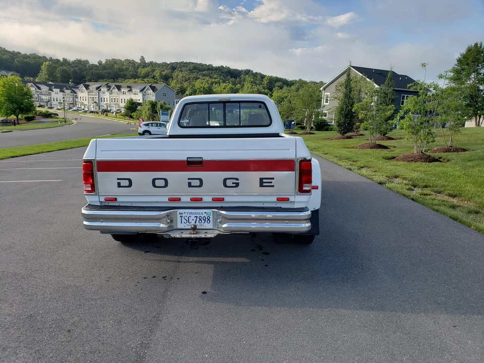 1992 Dodge Ram 1st Gen - Image 13 of 31