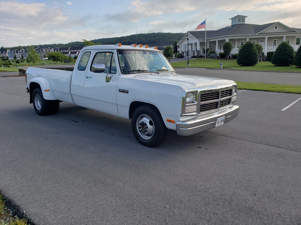 1992 Dodge Ram 1st Gen - Image 7 of 31