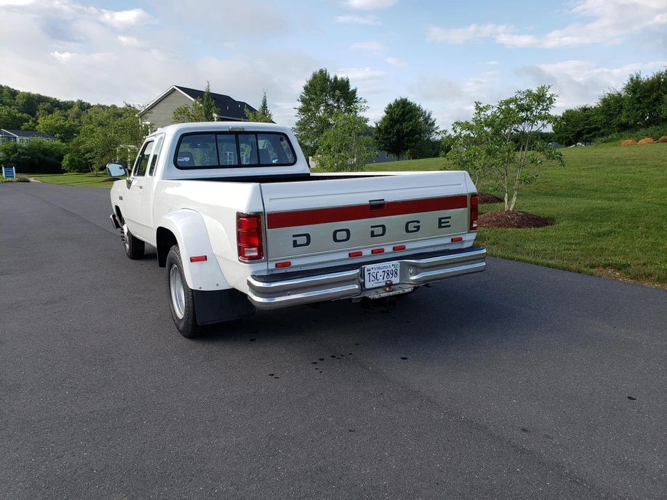 1992 Dodge Ram 1st Gen - Image 14 of 31
