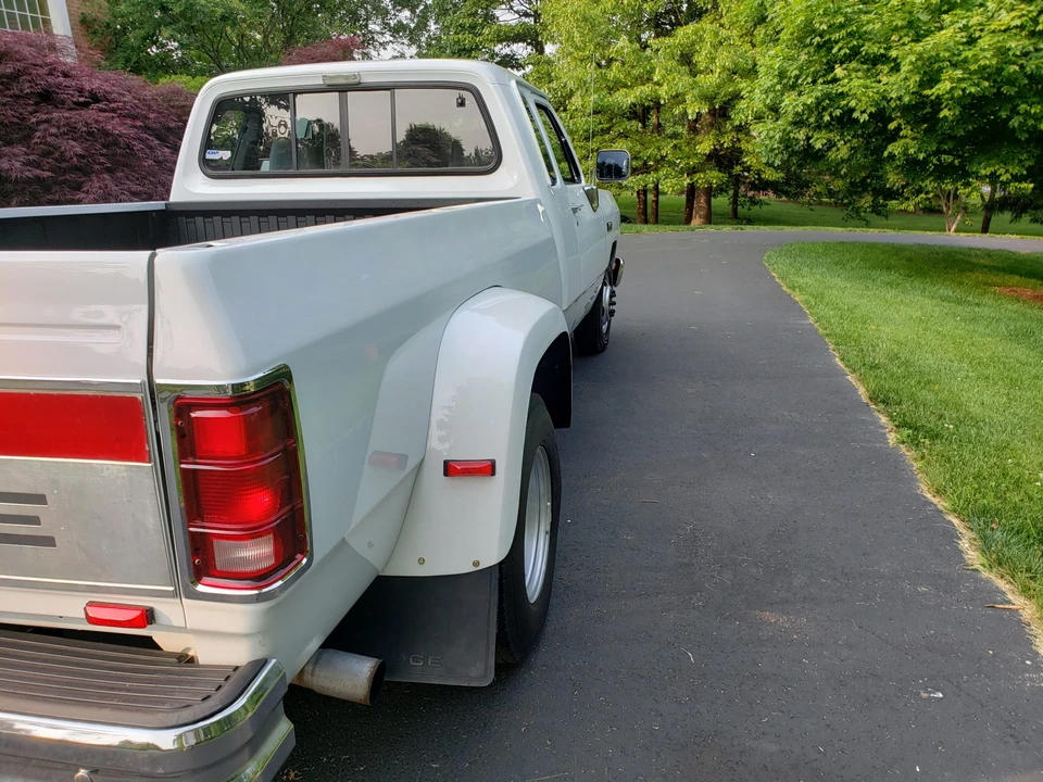 1992 Dodge Ram 1st Gen - Image 22 of 31