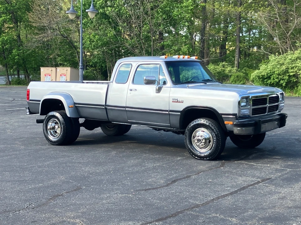 1992 Dodge Ram 1st Gen - Image 4 of 31