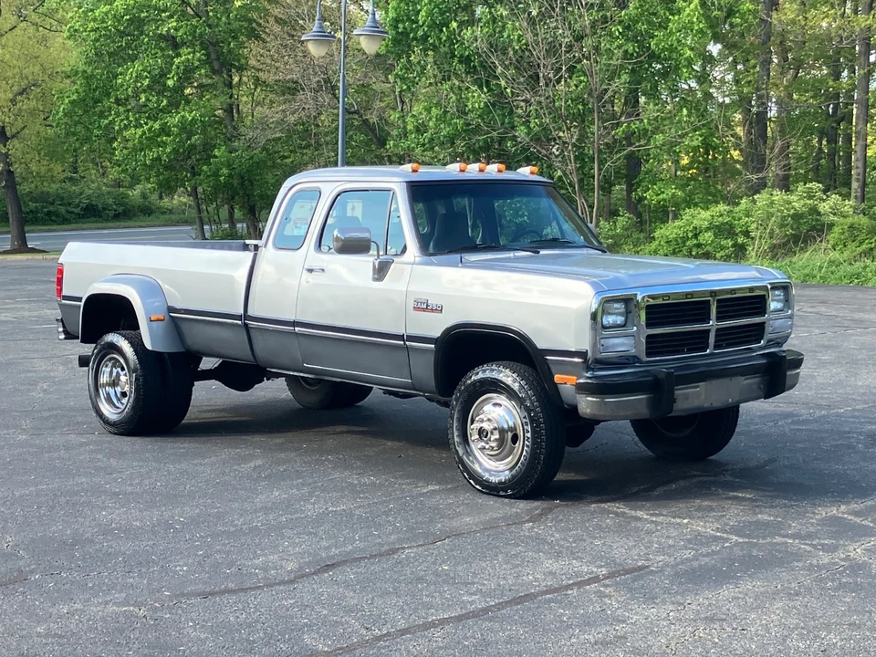 1992 Dodge Ram 1st Gen - Image 5 of 31