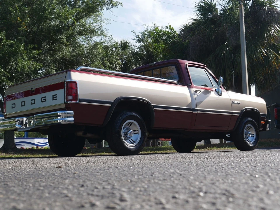 1992 Dodge D Series - Image 24 of 24
