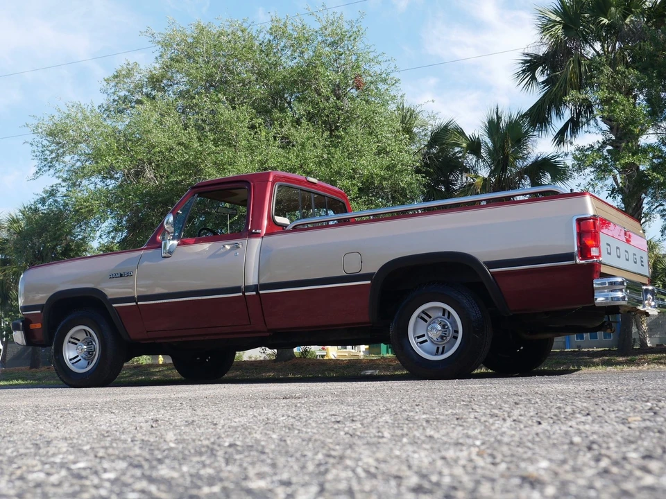 1992 Dodge D Series - Image 15 of 24
