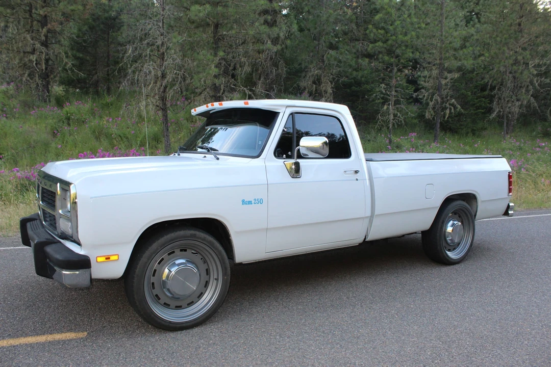 1992 Dodge Ram 1st Gen - Image 5 of 31