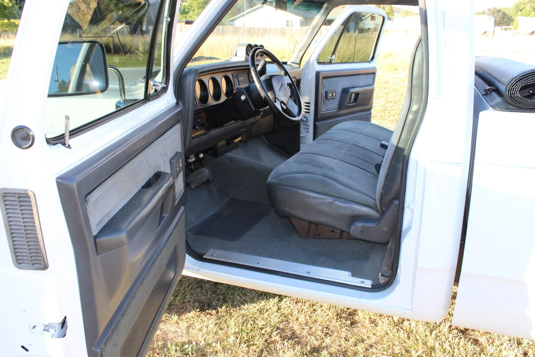 1992 Dodge Ram 1st Gen - Image 28 of 31