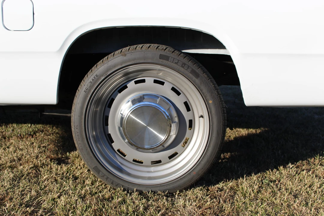 1992 Dodge Ram 1st Gen - Image 27 of 31