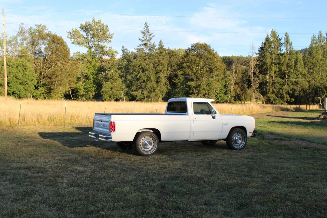 1992 Dodge Ram 1st Gen - Image 12 of 31