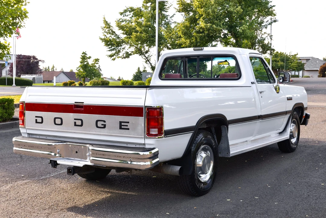 1992 Dodge Ram 1st Gen - Image 16 of 31