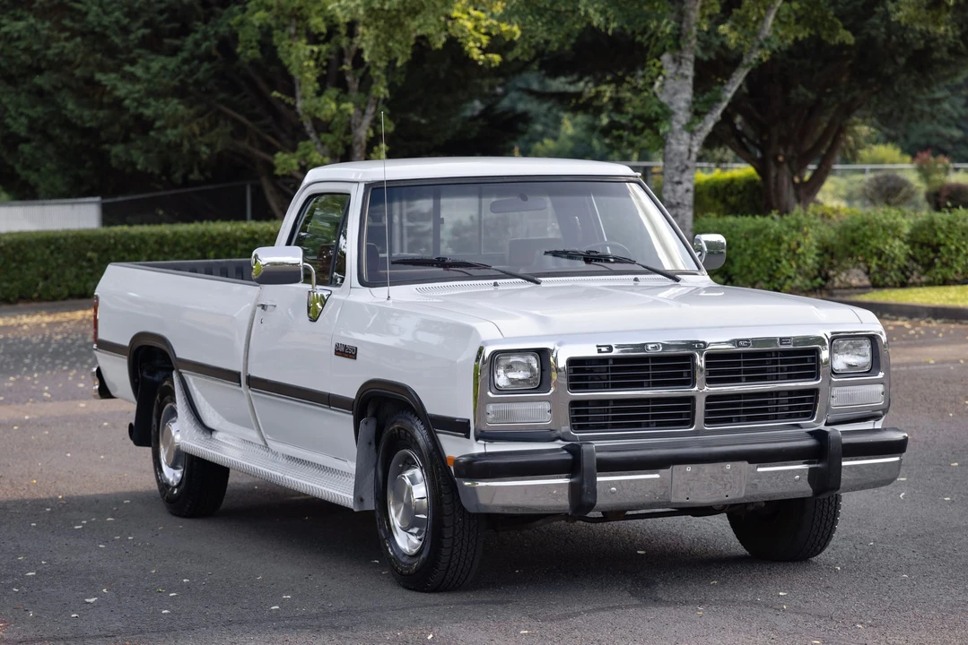 1992 Dodge Ram 1st Gen - Image 24 of 31