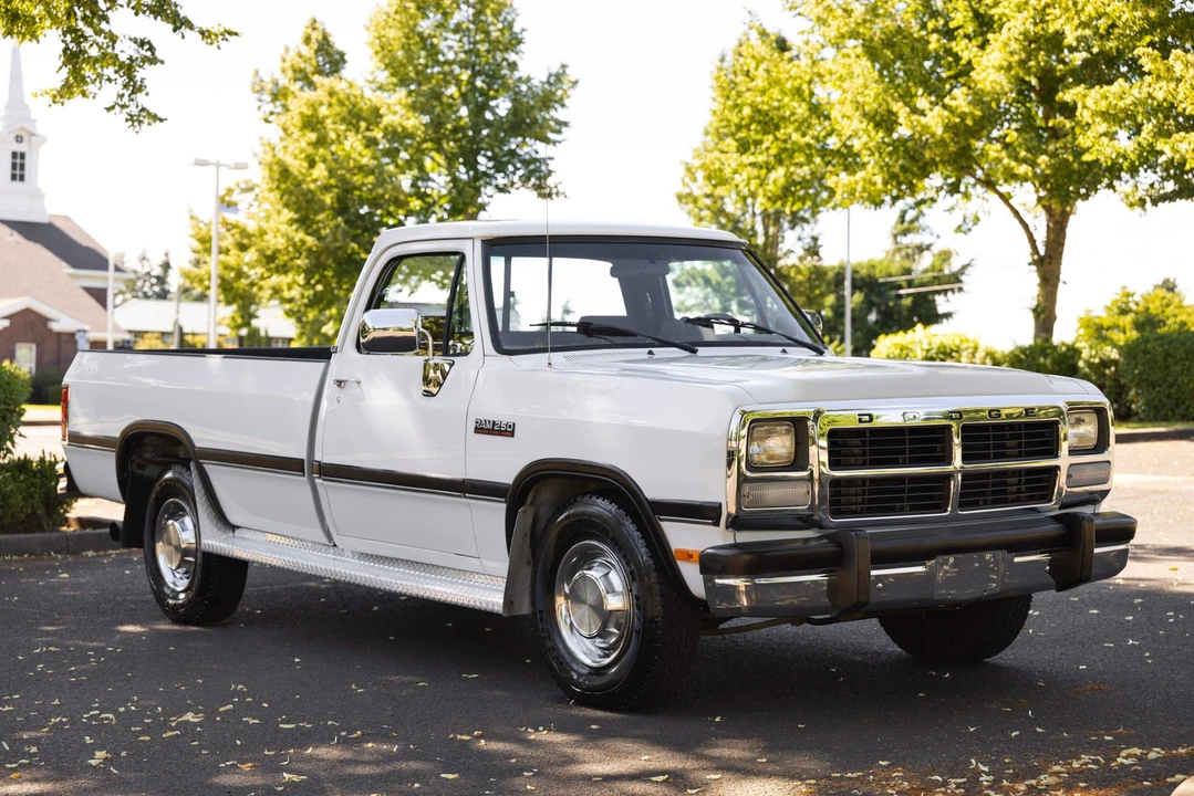 1992 Dodge Ram 1st Gen - Image 23 of 31