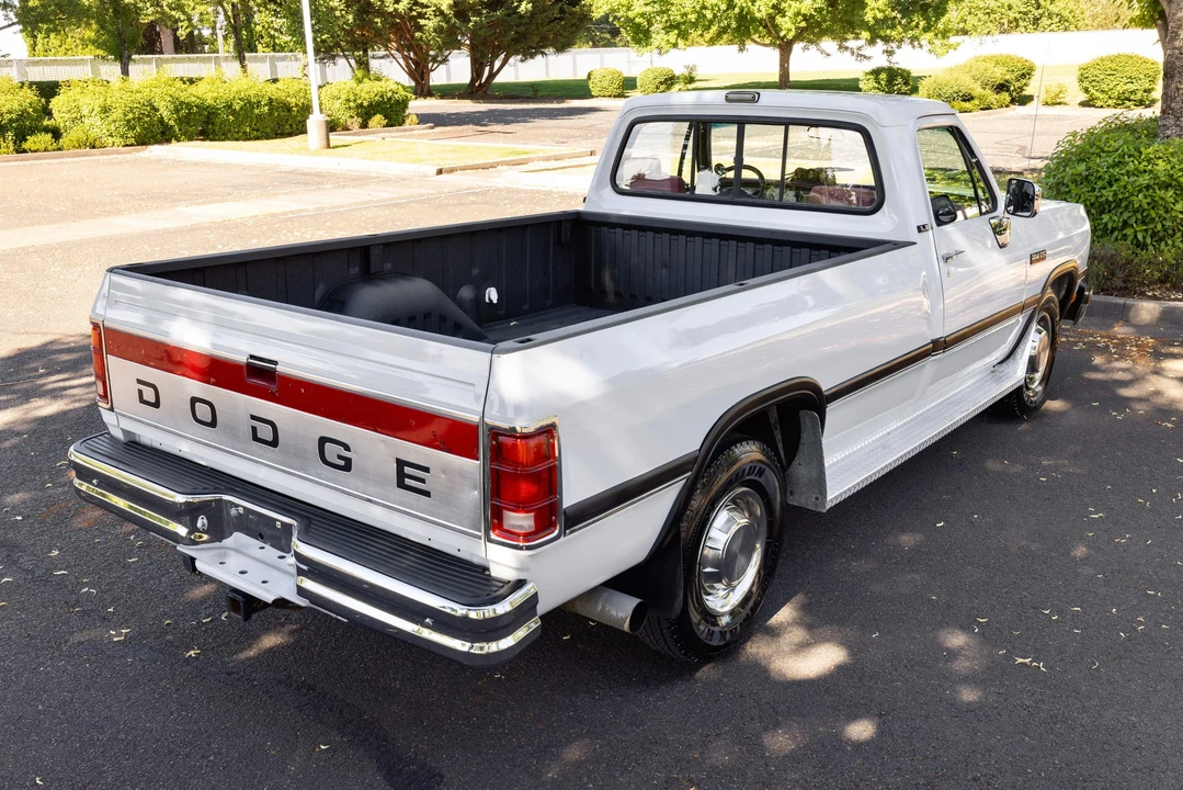 1992 Dodge Ram 1st Gen - Image 18 of 31