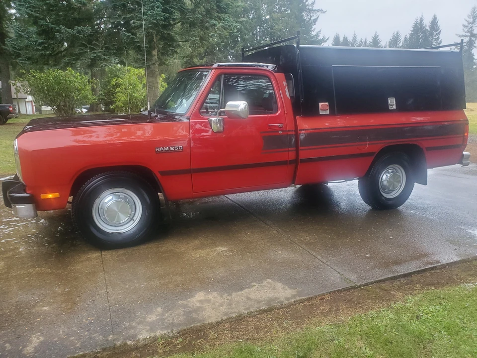 1992 Dodge Ram 1st Gen - Image 2 of 31