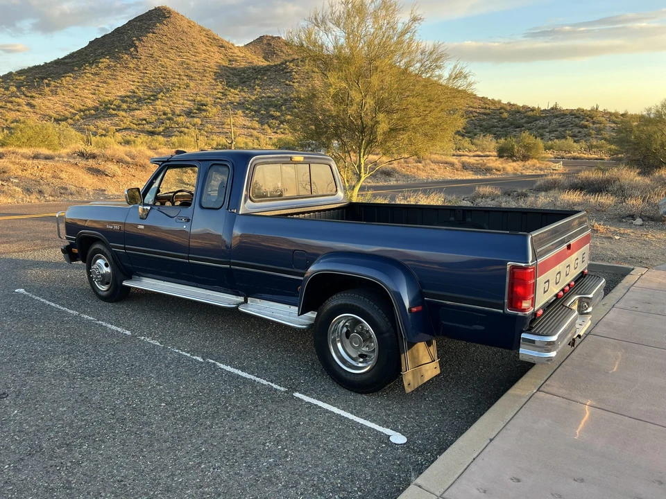 1992 Dodge Ram 1st Gen - Image 23 of 31