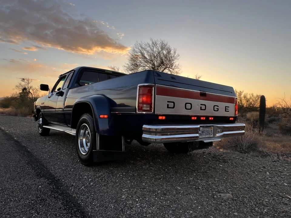 1992 Dodge Ram 1st Gen - Image 25 of 31