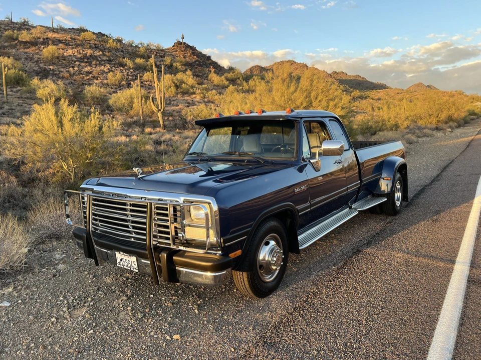 1992 Dodge Ram 1st Gen - Image 15 of 31