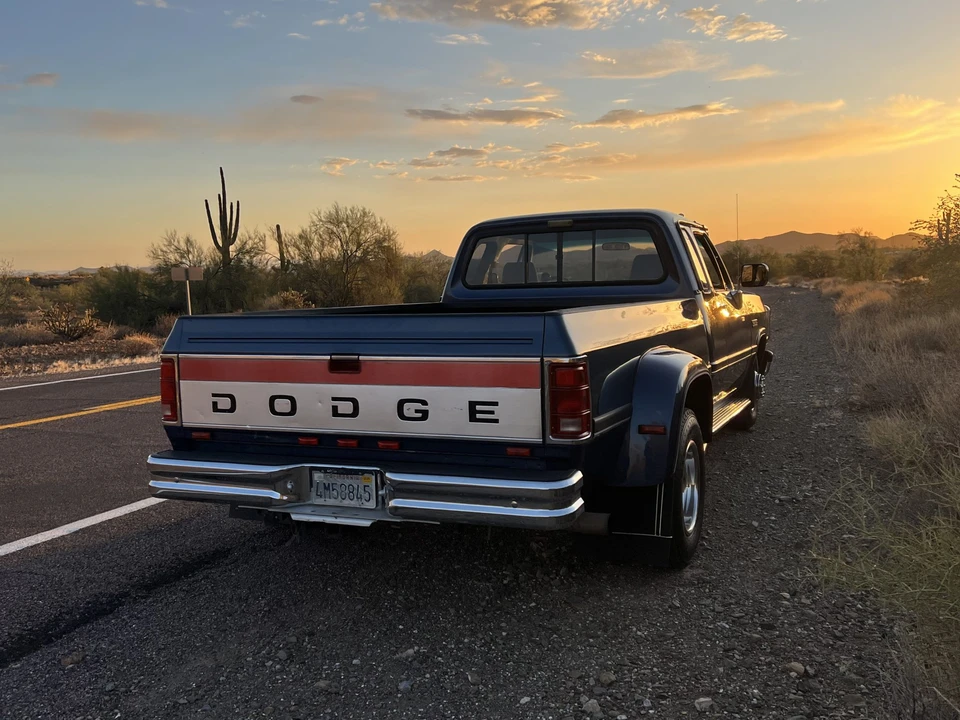 1992 Dodge Ram 1st Gen - Image 28 of 31