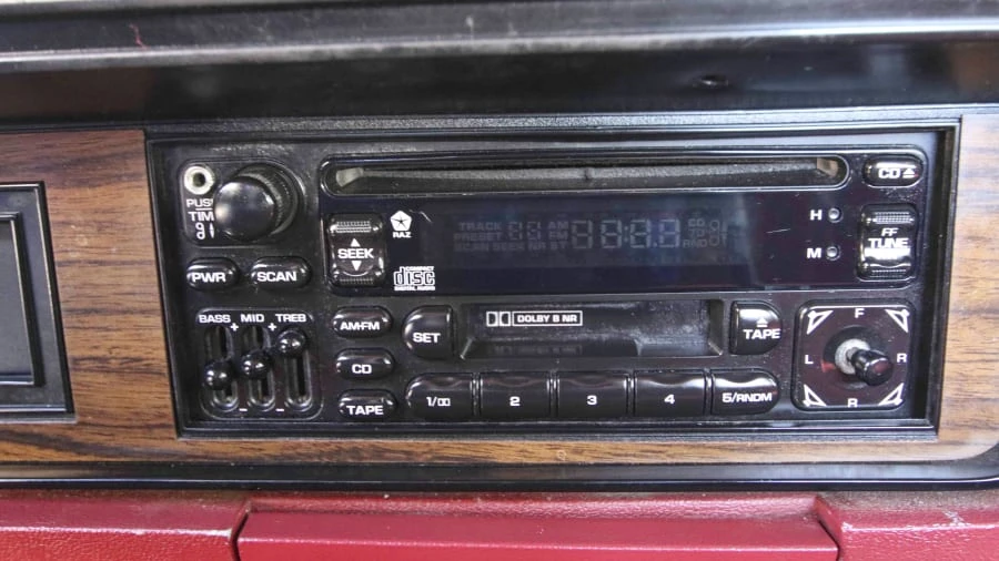 1992 Dodge Ram 1st Gen - Image 24 of 28