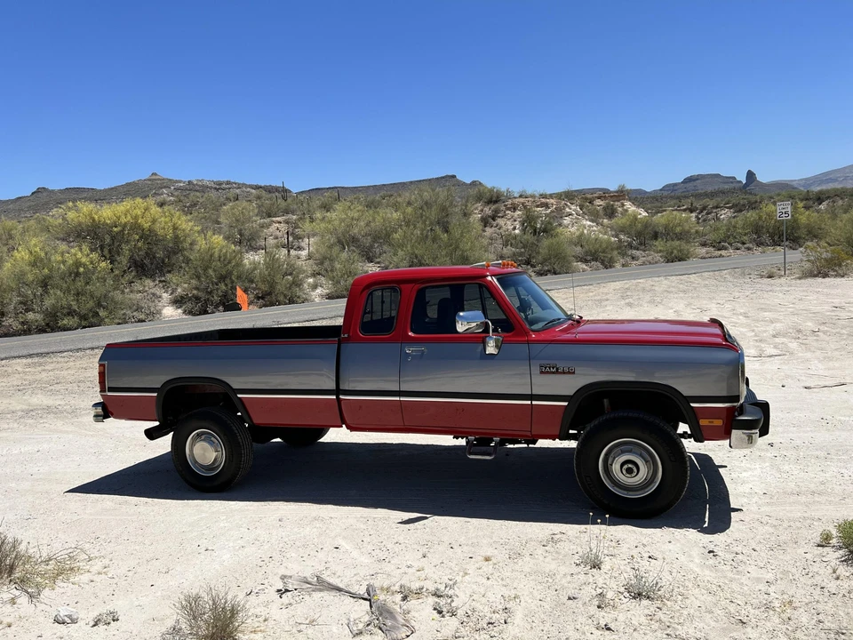 1992 Dodge Ram 1st Gen - Image 28 of 31