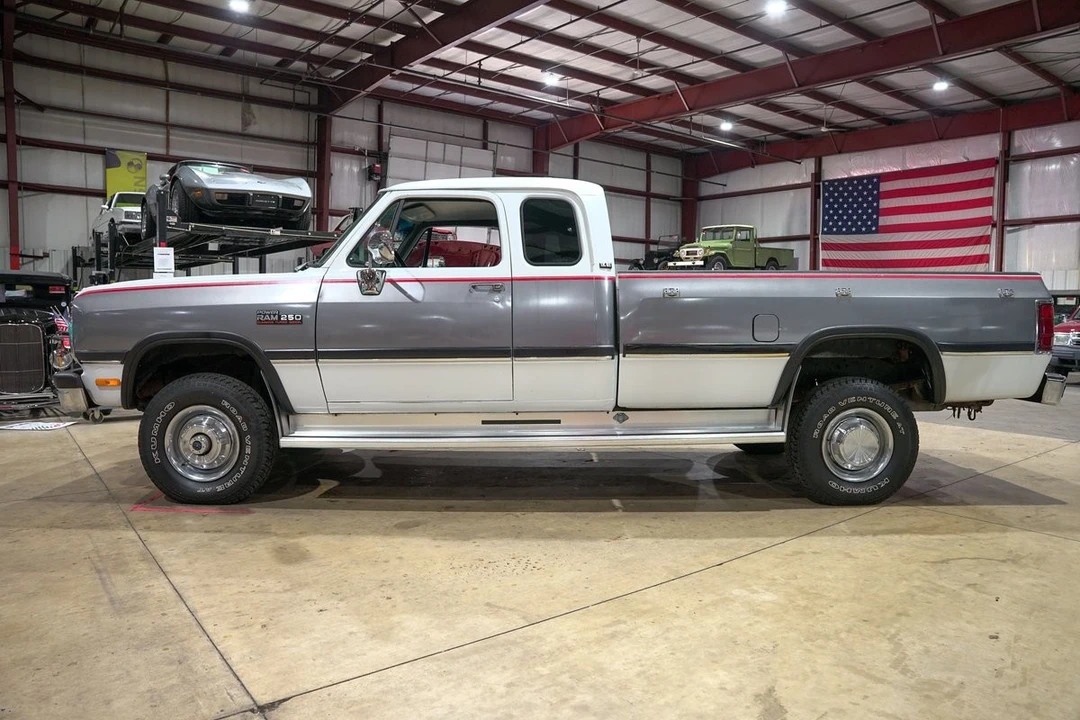 1992 Dodge Ram 1st Gen - Image 4 of 12